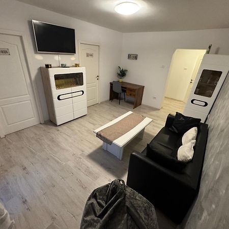 Apartament Ultracentral Modern 1 Piteşti Dış mekan fotoğraf